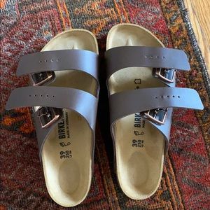 New Women's Birkenstock Arizona Sandals